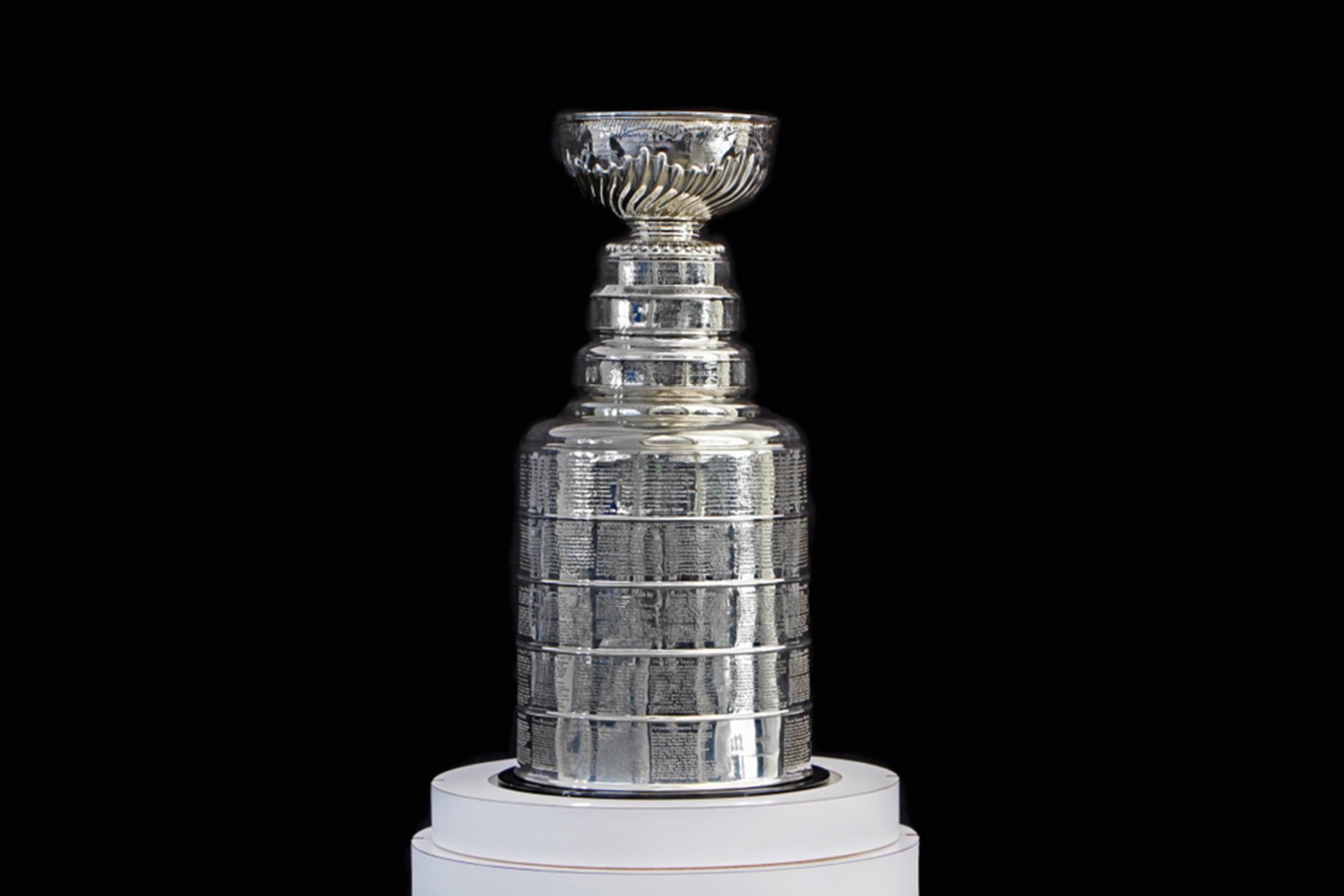 The Stanley Cup holds 14 cans of beer - 10 facts about the legendary trophy  in Boston for Game 7 